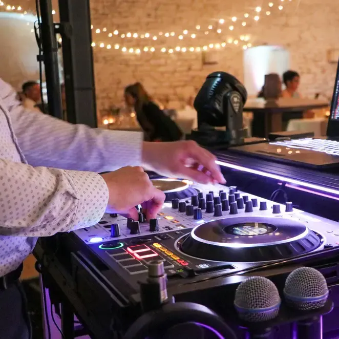 Hochzeits-DJ Musik-Mix für eure Party