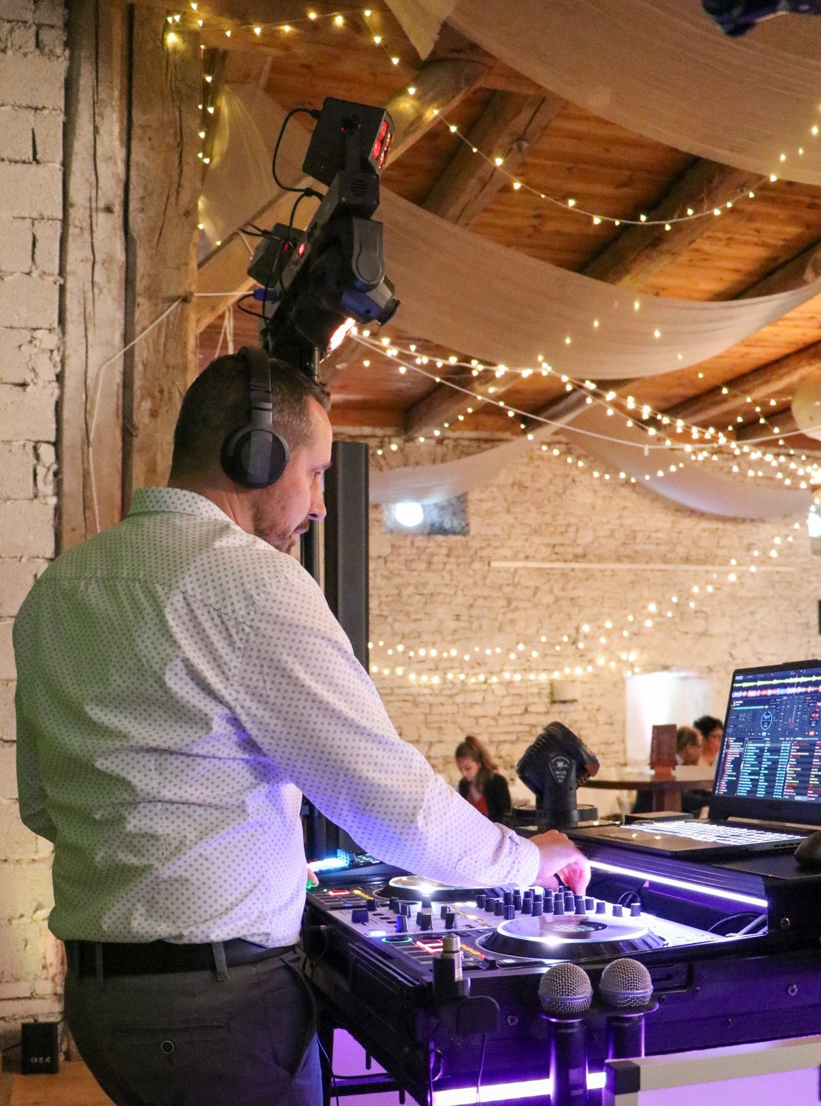 Hochzeits-DJ