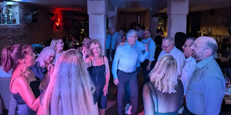 Party mit DJ im Arnemanns Hof