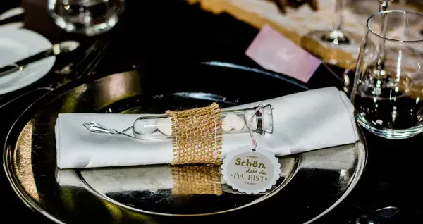 Tischdekoration für Hochzeit